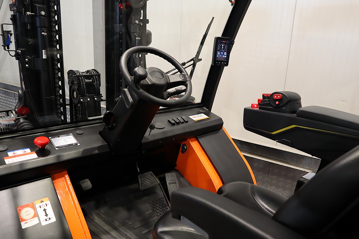 Dutchlift RTF Alltrack -4