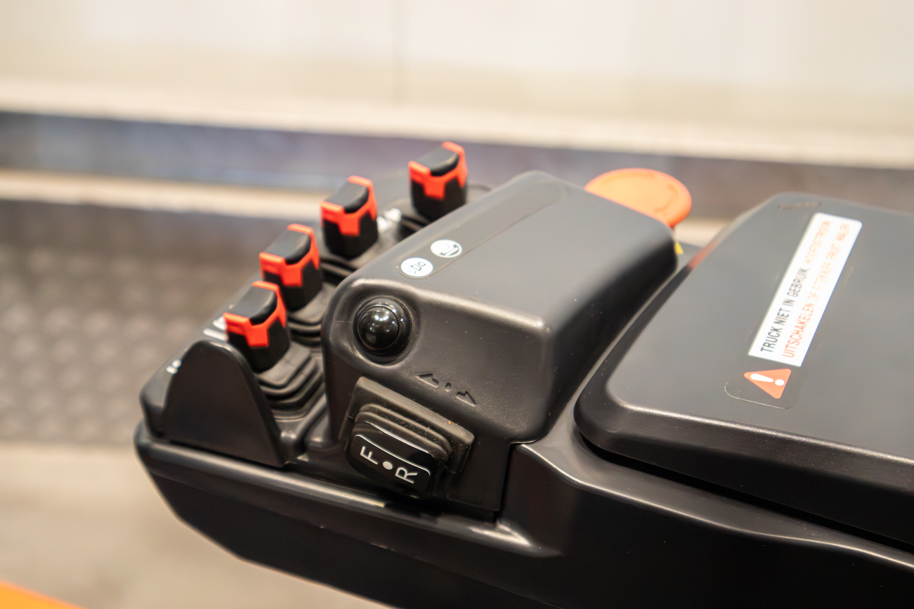 Dutchlift TVL 202-5