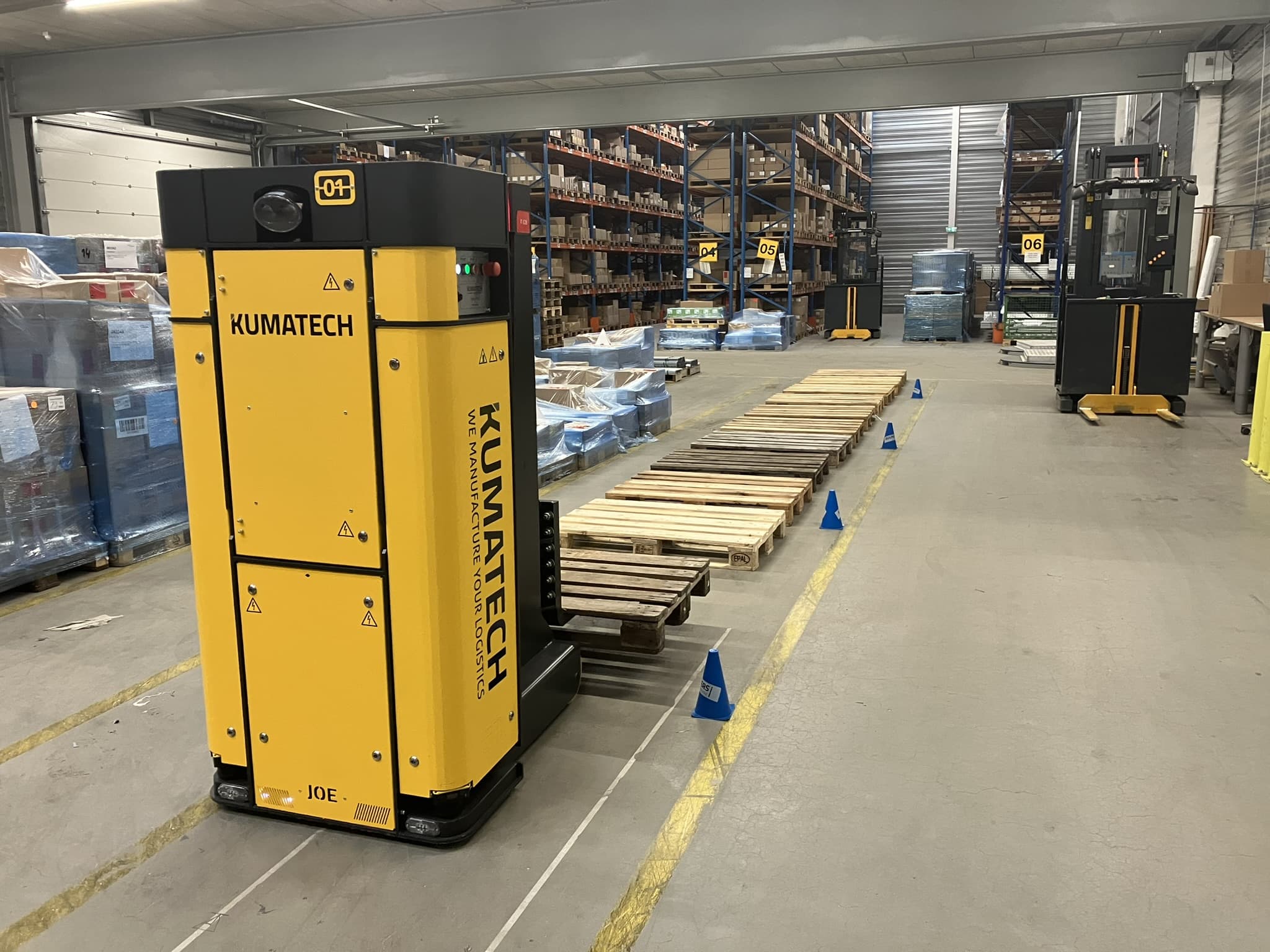 KUMATECH Forklift Joe Vebrion 9