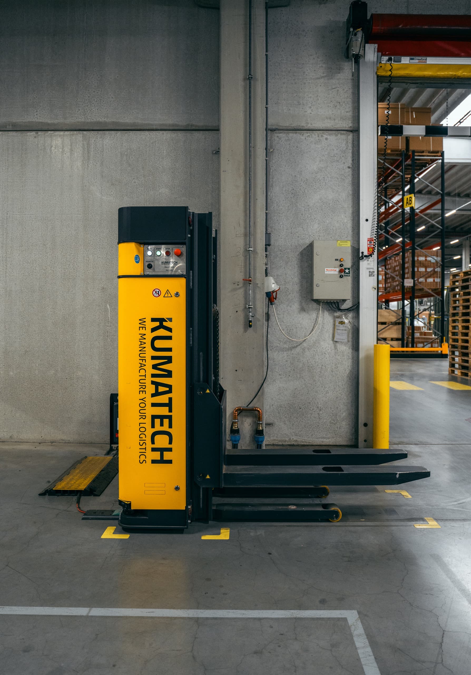 KUMATECH Pallet Jack Vebrion 1