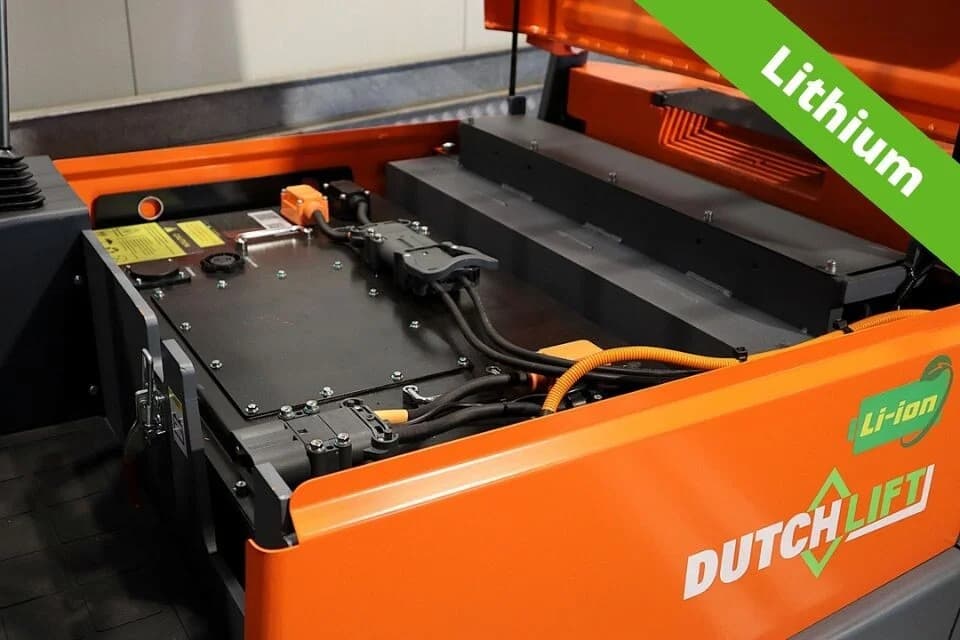 Vebrion altijd vooruit betrouwbare machine heftruck hoogwerker pompwagen stapelaar Dutchlift CPD 16-Li 7
