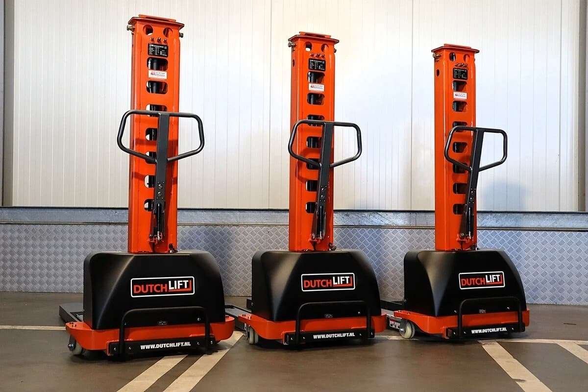 Vebrion altijd vooruit betrouwbare machine heftruck hoogwerker pompwagen stapelaar Dutchlift DL VANGO 500 4