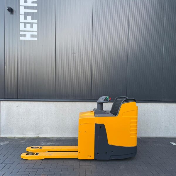 Jungheinrich ERE 225 elektrische palletwagen